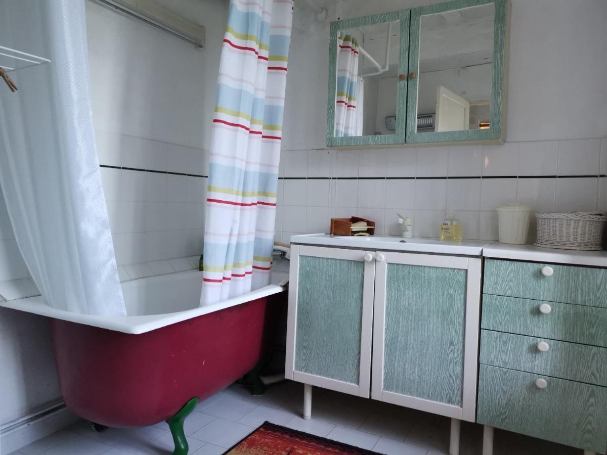Gite Des Petites Ruelles : Familial Et Chaleureux Troo Luaran gambar
